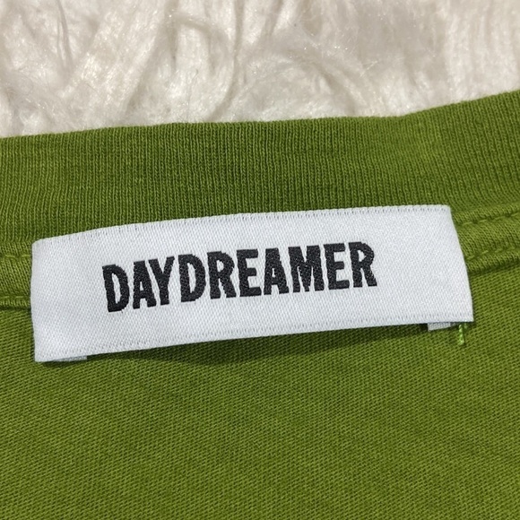 NWOT Daydreamer Elton John The One Solo Graphic Crewneck Tee in Olive Green - Picture 3 of 12